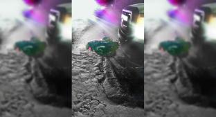 Grúa jala con motociclista en San Mateo Atenco