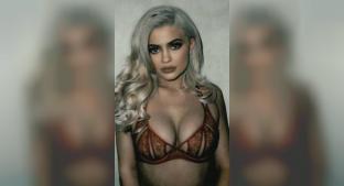 Kylie Jenner enseña de más con transparencia