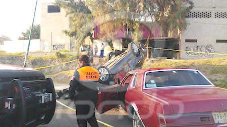 Choque deja un muerto y una mujer herida en incorporación a autopista México – Pachuca