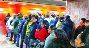 RESUMEN INFORMATIVO: Suben en filita al Metro