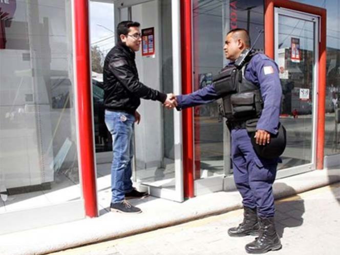 Ofrecen escolta policiaca gratis para quienes cobren su aguinaldo