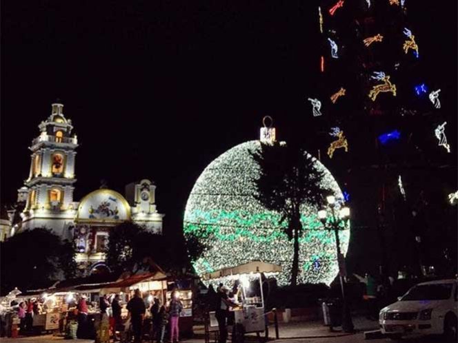 Chignahuapan… Pueblo Mágico con tintes navideños en esferas