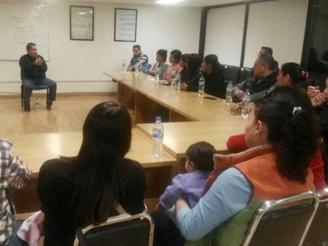 Padres de guardería suspendida en Azcapotzalco, se reúnen con autoridades del IMSS