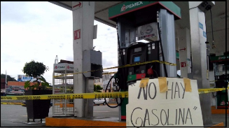 Pemex tratará de normalizar abasto de gasolina esta semana en SLP: gobernador. Con Óscar M Beteta