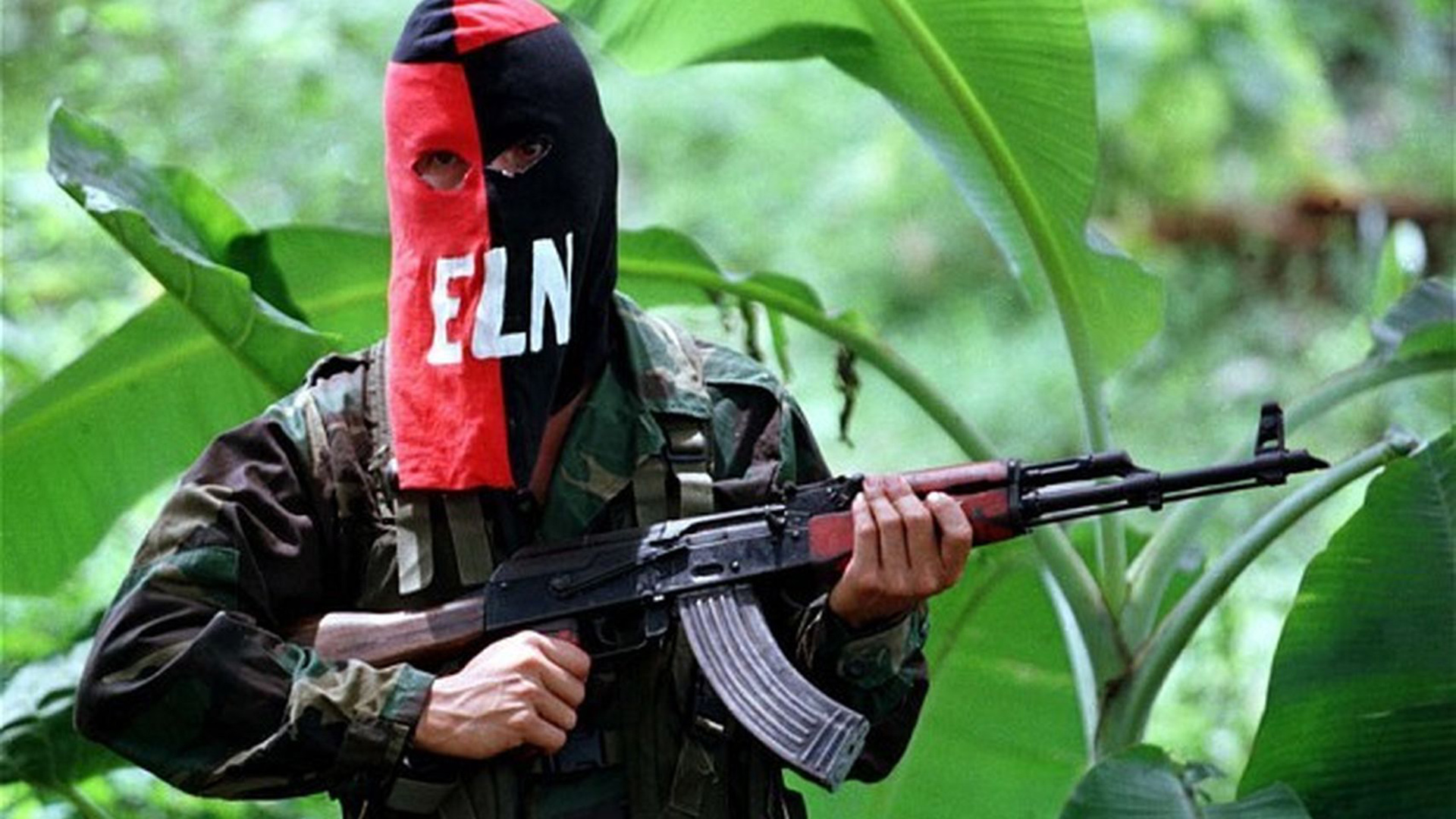 Crímenes y pecados: el ELN toma la posta de las FARC y demora la paz en Colombia