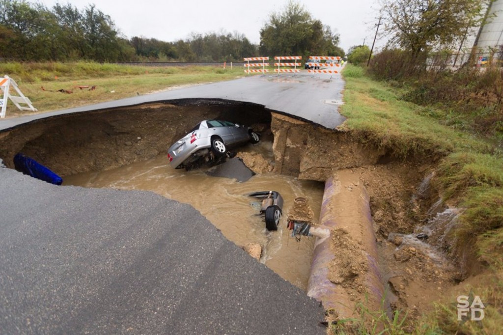 'No way they were going to survive': Texas sinkhole swallows two cars, killing a sheriff's deputy