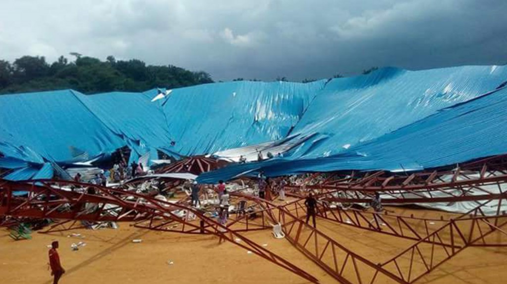 Se desplomó el techo de una iglesia en Nigeria: hay entre 50 y 200 muertos