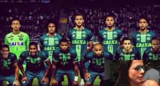 Esposas del Chapecoense se tatuan un avión antes del accidente