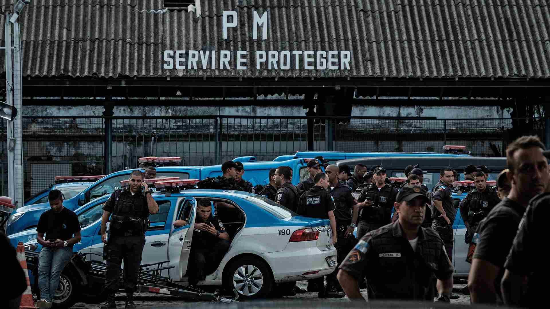 Tensión en Río de Janeiro por una inminente huelga policial a horas del comienzo del Carnaval