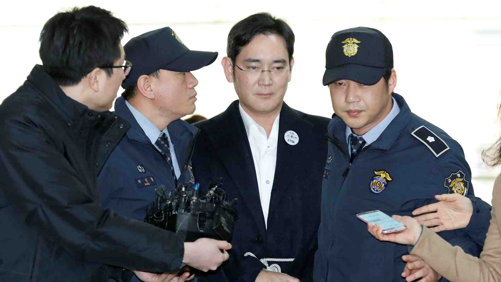 De multimillonario a preso común: así pasa sus días en la cárcel el vicepresidente de Samsung