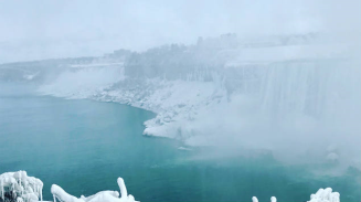 Las Cataratas del Niágara se congelan