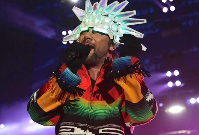 Jamiroquai llevará su funk a la Arena Ciudad de México