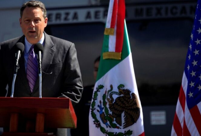 Desiste embajador de EU en Panamá de trabajar con Trump