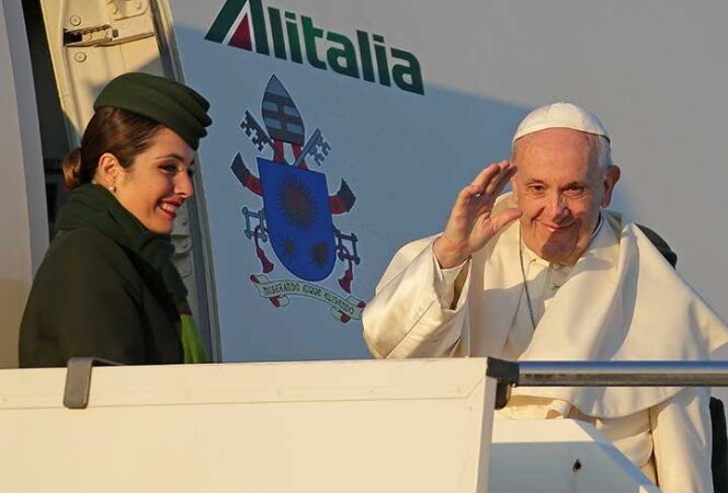 El papa Francisco emprende viaje a Chile