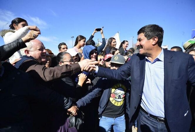 No vamos a negociar, dice Corral a gobierno federal