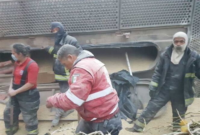 Se descarrila tren en Ecatepec, reportan al menos 5 muertos