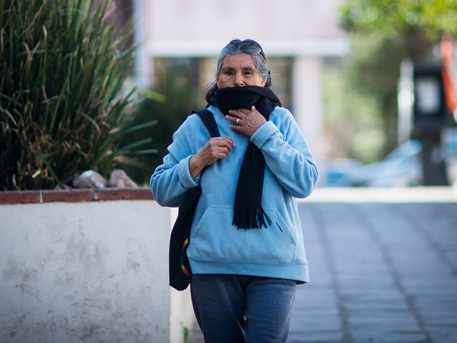 ¡Abríguese! Se prevé sábado frío, con lluvia y vientos fuertes