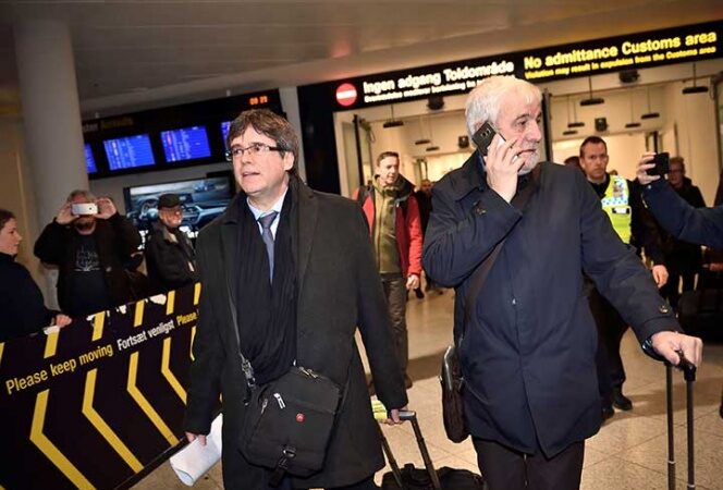 Puigdemont viaja a Dinamarca sin orden de detención en su contra