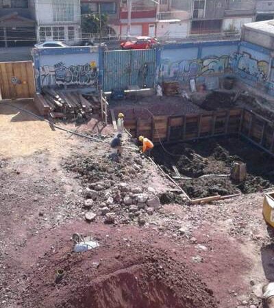 Construyen gasolinera junto a un jardín de niños y otras escuelas en Ecatepec