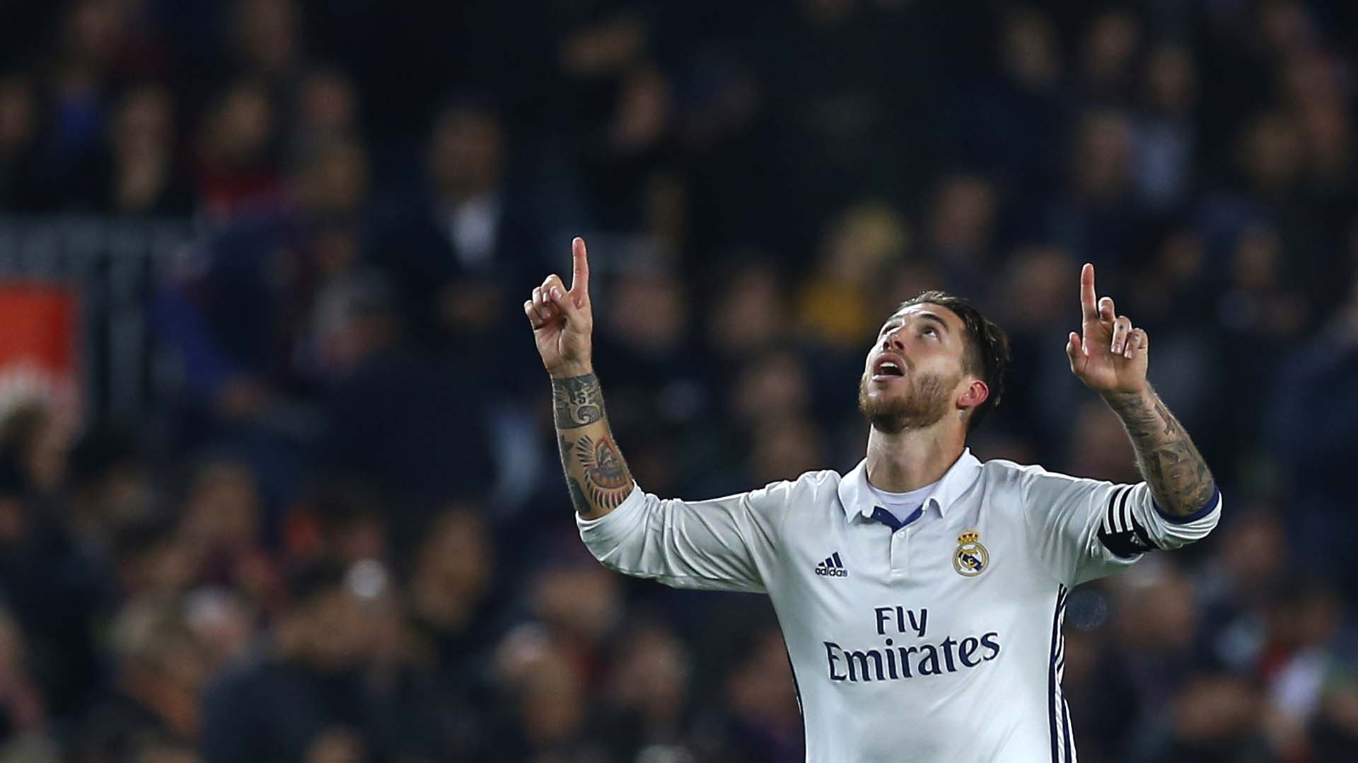 Sergio Ramos posó DESNUDO en la portada de una revista española