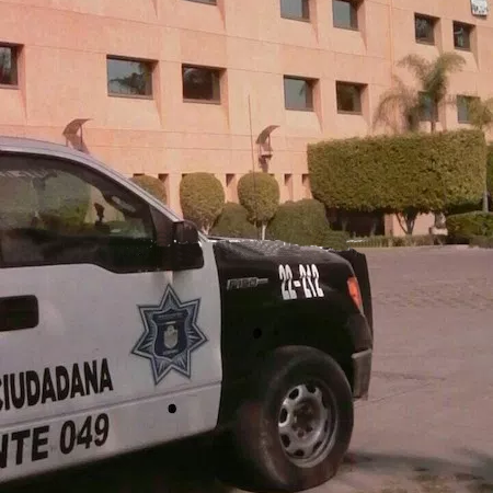 Policías permanecen en hotel donde mataron a una jovencita en Ecatepec