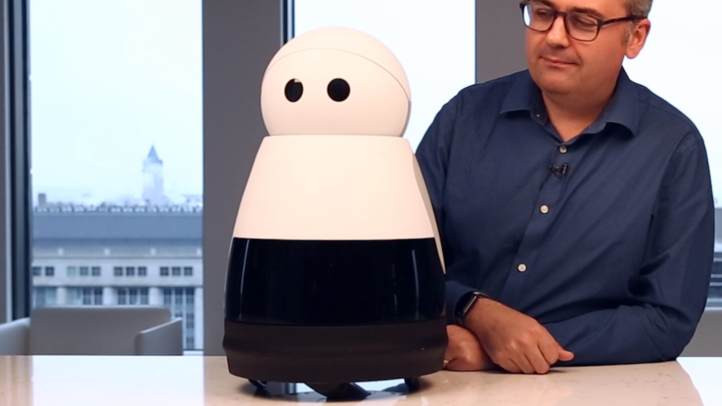 Estos robots no quieren tu trabajo en verdad buscan amor |
