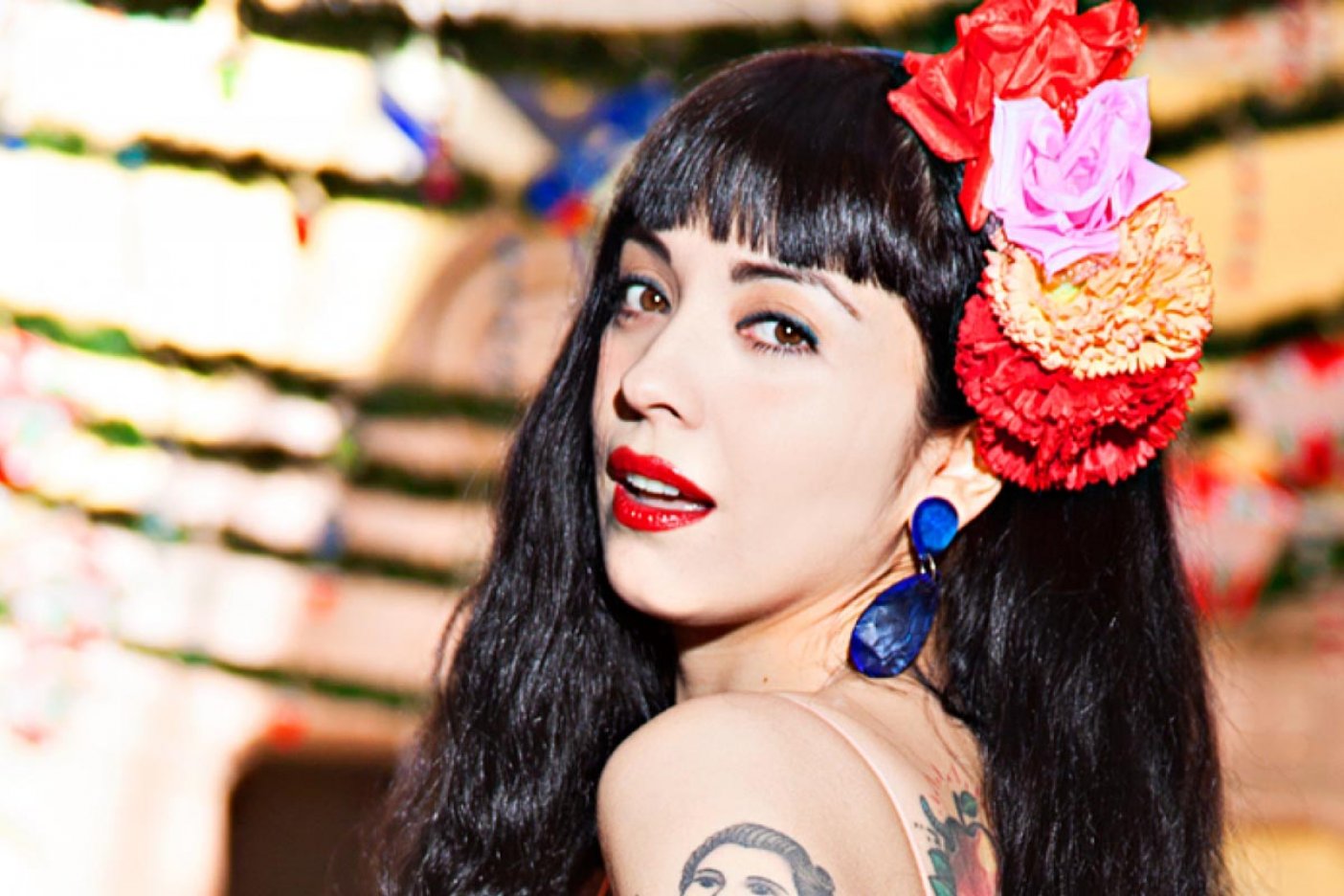 ¡Mon Laferte y Victoria Ruffo son la misma persona!