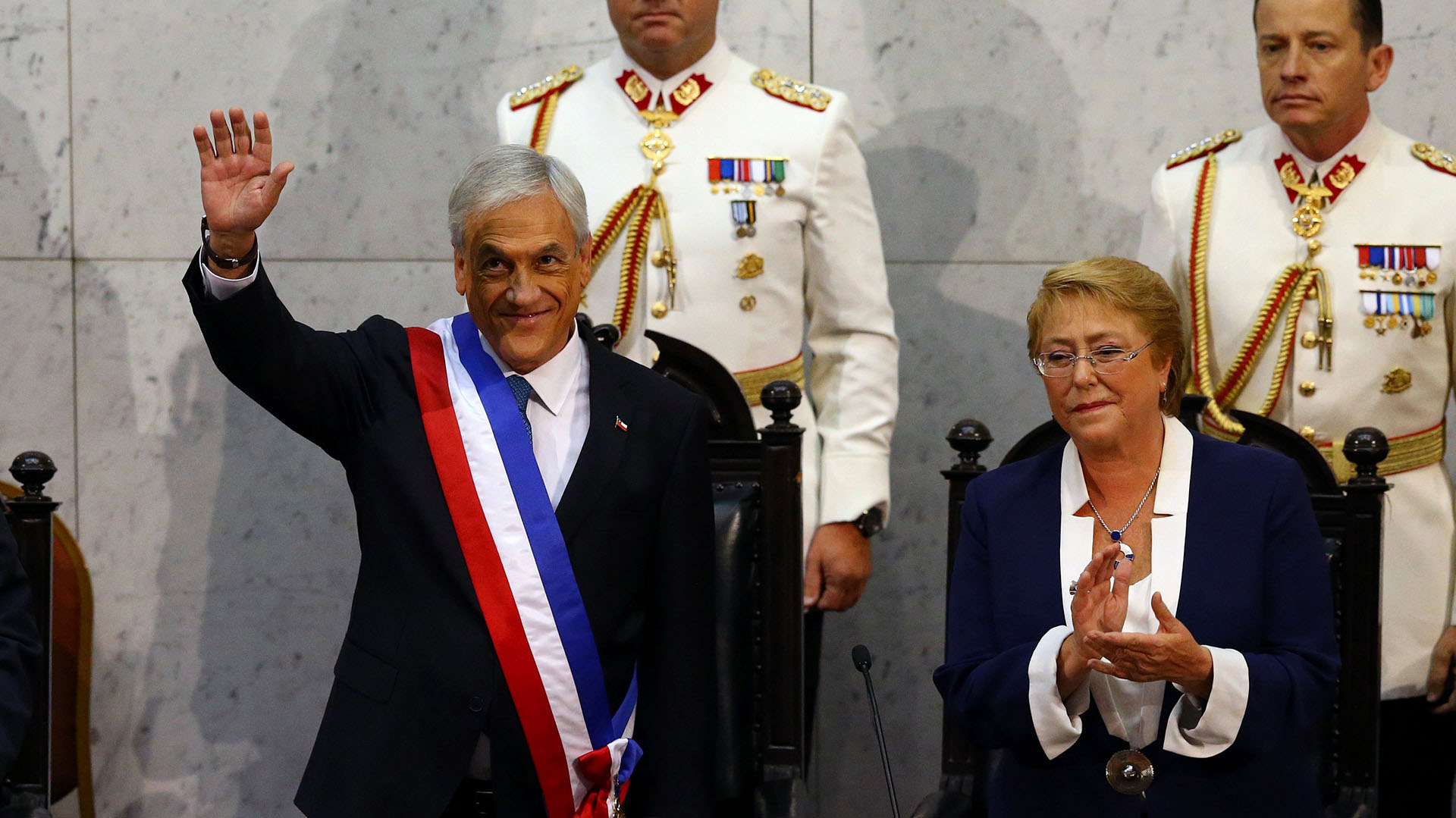 Sebastián Piñera recibió el mando de Michelle Bachelet para iniciar su segundo período como presidente de Chile