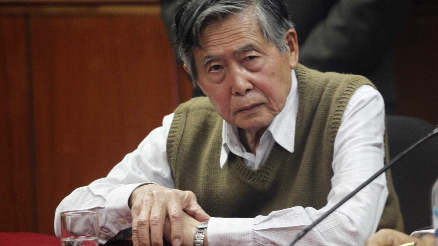 Tras el indulto Alberto Fujimori volvió a ser hospitalizado por taquicardia |