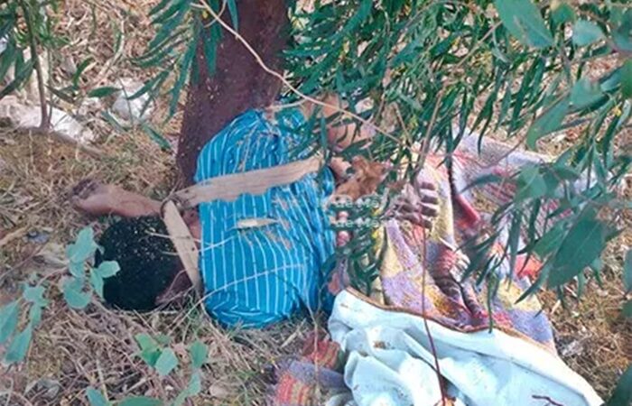 TERROR: Arrojan cuerpo de un hombre ahorcado y encobijado junto a un parque de Ecatepec