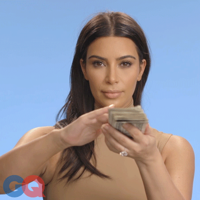 Kim Kardashian explica cómo ganó 200 millones de dólares. Todo se debe a las “voces en su cabeza”