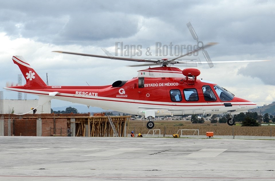 Ambulancia área mexiquense traslada a dos menores a hospitales