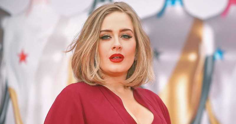 Adele se casó con dos hombre al mismo tiempo y no te imaginas quienes son