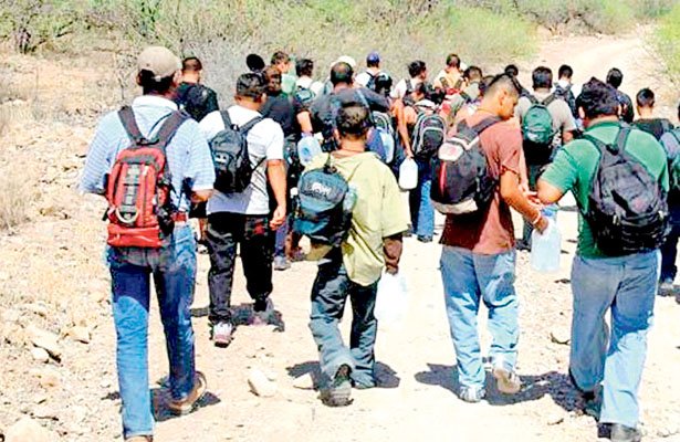 Migrantes se quedan en frontera norte por oportunidades y mejor salario