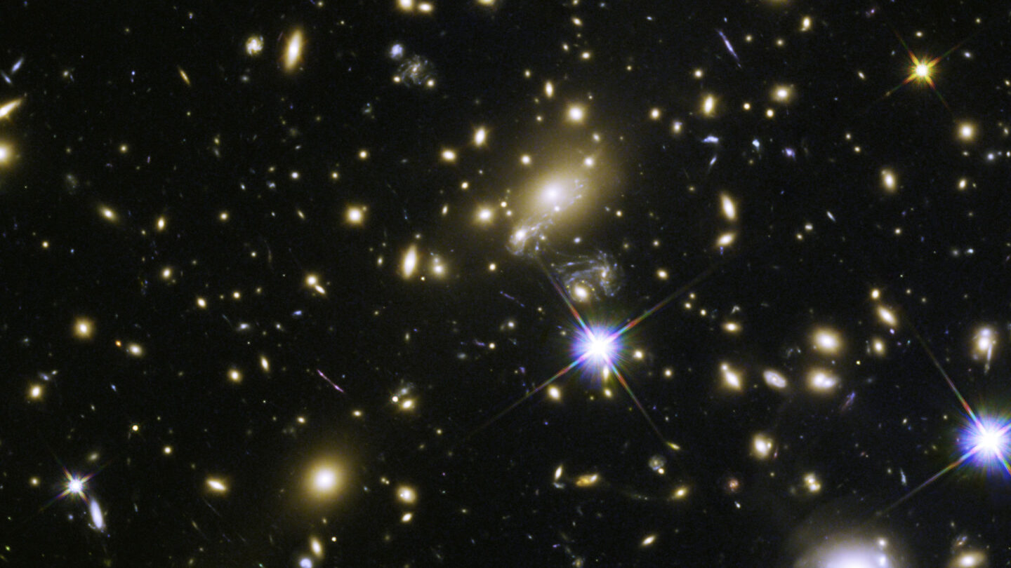 Detectan la estrella más lejana jamás vista a 9 mil millones de años luz de la Tierra |