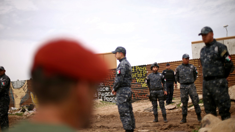 México imita a Donald Trump y envía gendarmes a su frontera sur con Guatemala