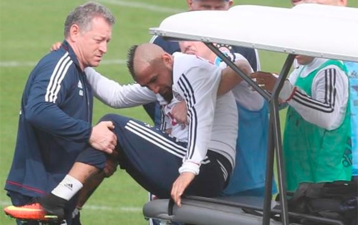 Arturo Vidal salió lesionado del entrenamiento