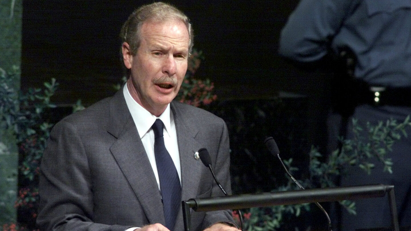 Murió Álvaro Arzú el presidente de Guatemala que firmó los Acuerdos de Paz con la guerrilla URNG en 1996 |