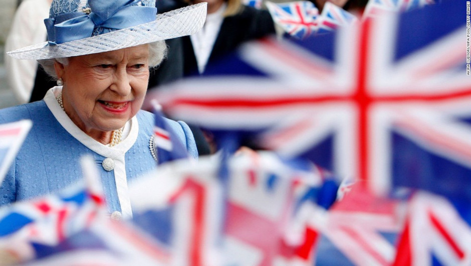 Reina Isabel II celebra su 92 cumpleaños con un concierto