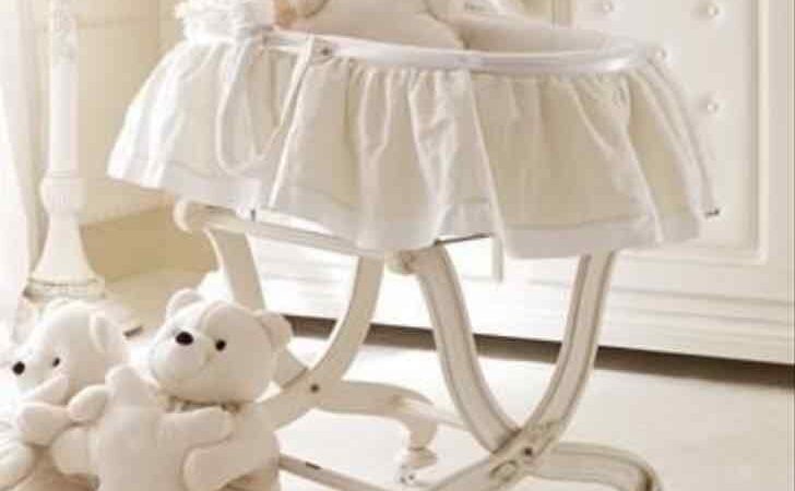Las Kardashian al rescate: Kim y Kourtney dan millonario regalo a Khloé por el nacimiento de su hija
