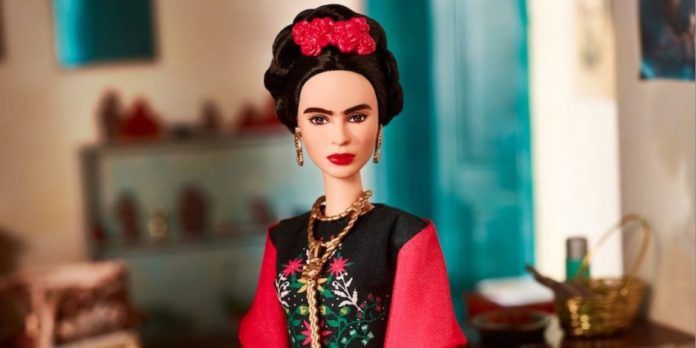 Juez mexicano impide la venta de una Barbie de Frida Kahlo en México