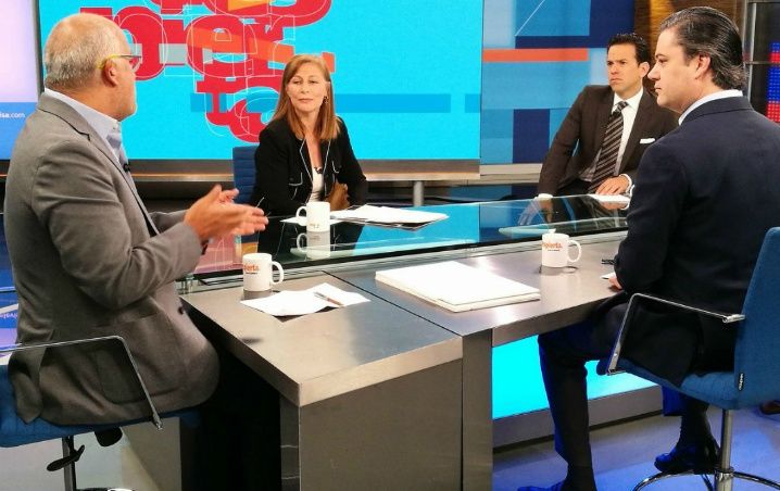 Tatiana Clouthier dio lección de autoridad a Aurelio Nuño, J. Castañeda y el hermano de Margarita con Loret de Mola