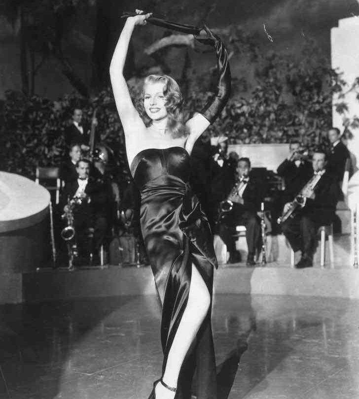 20 de vestidos a lo largo de la historia de los que todo el mundo tuvo algo que decir al respecto |