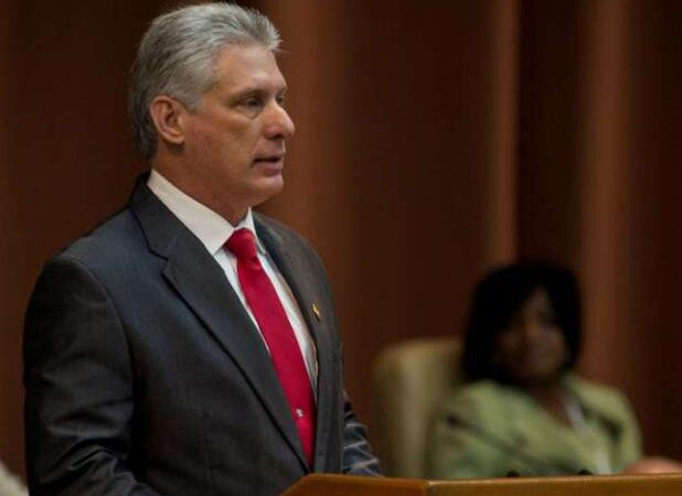 Presidente de Cuba evalúa daños por inundaciones