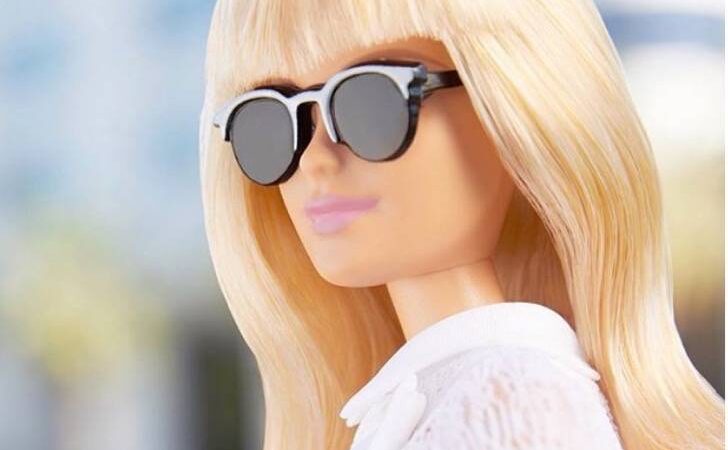 La “Barbie asiática” presume sus enormes pechos y labios. No se detendrá hasta ser igual a la muñeca