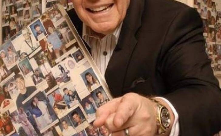 “Dios quiere que lo tenga”: Pastor pide 54 millones de dólares a sus seguidores para comprar un jet