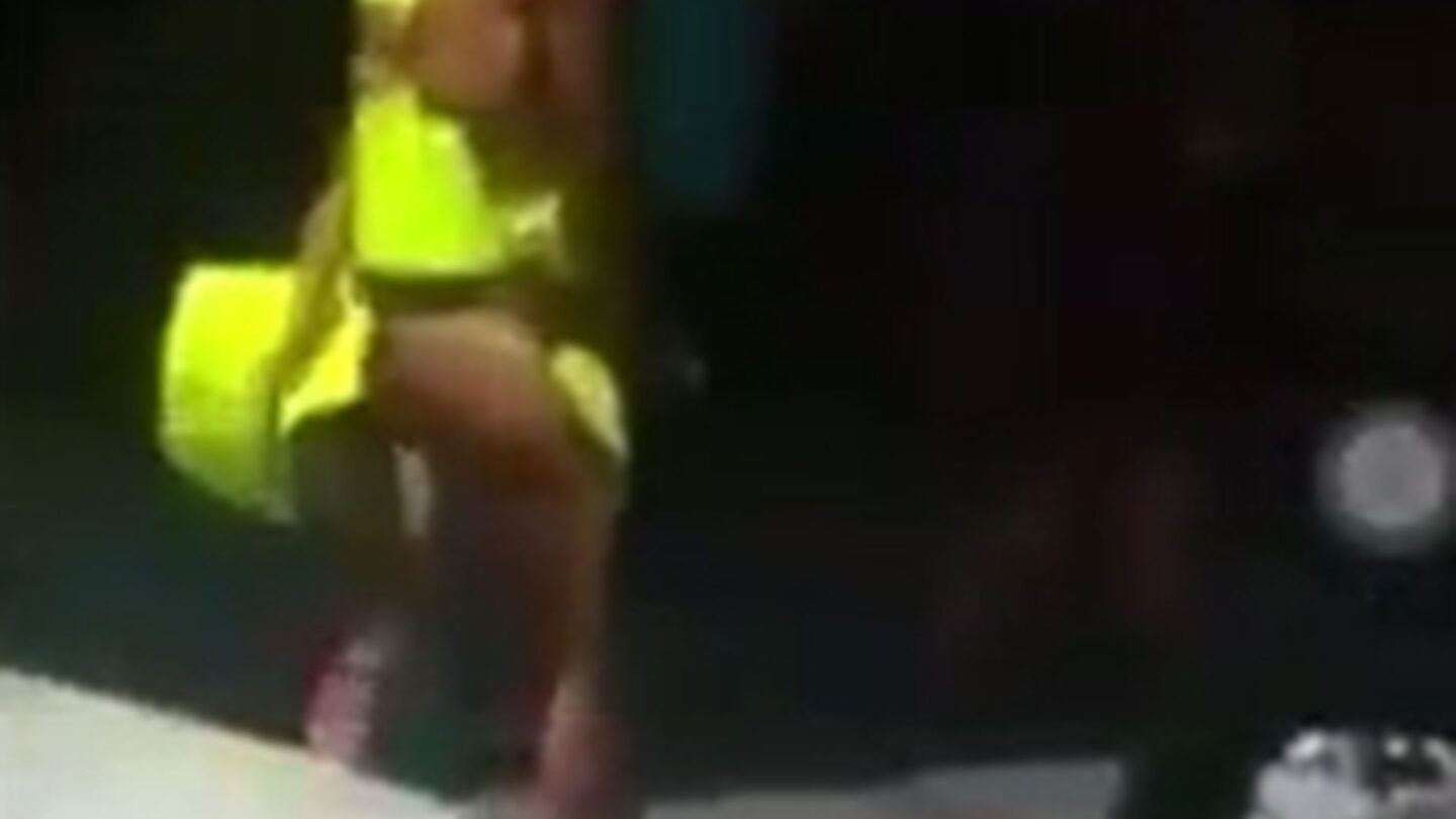 Desnudado por ladrón el humillante castigo a un delincuente en México |