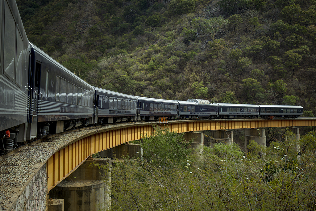 El Chepe Express se convierte en el primer tren de lujo en México