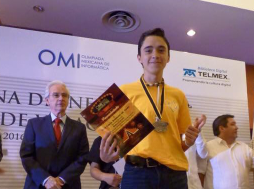 Alumno de secundaria obtiene oro en Olimpiada Mexicana de Informática