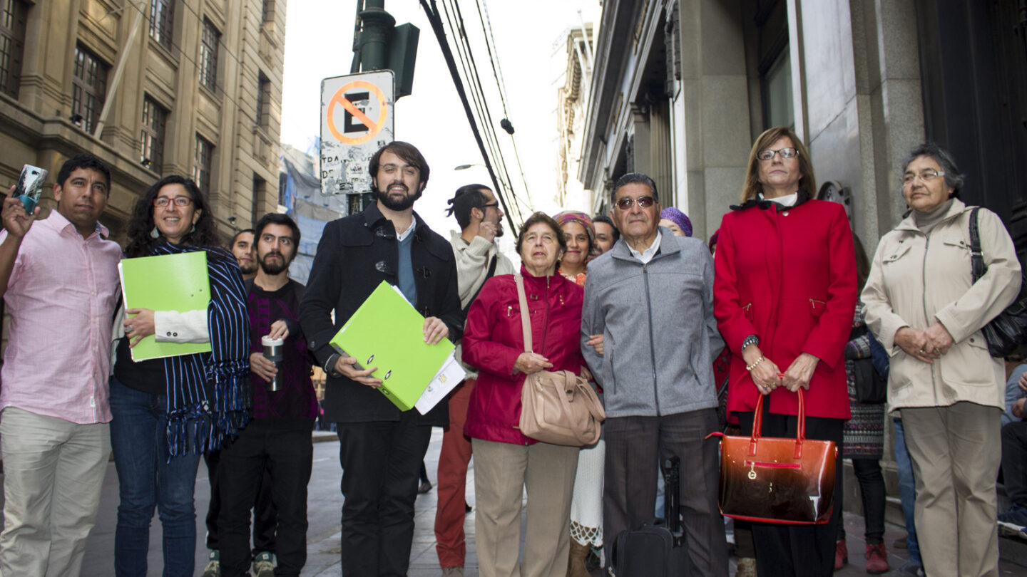 Valparaíso Municipio y vecinos entregaron a la Seremi de Vivienda la modificación parcial del Plan Regulador Comunal |